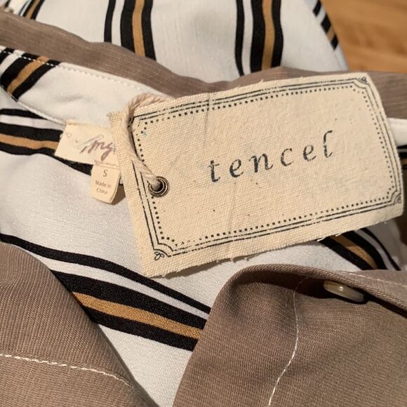 Mystree deep khaki tencel & stripe sleeveless shirt w/button front & back. NWT. - Picture 10 of 11